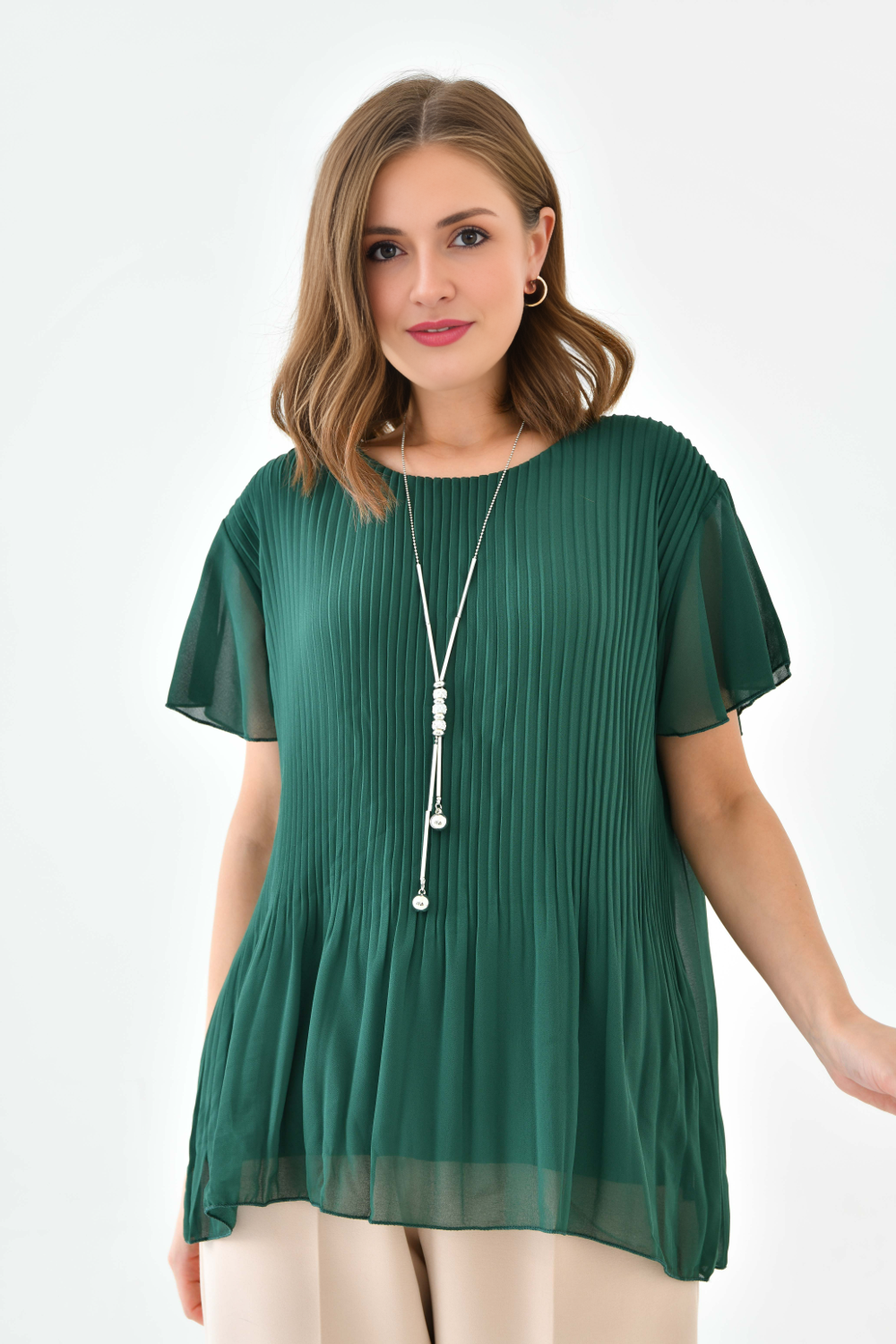 Short Sleeves Oversized Pleated Top in Green