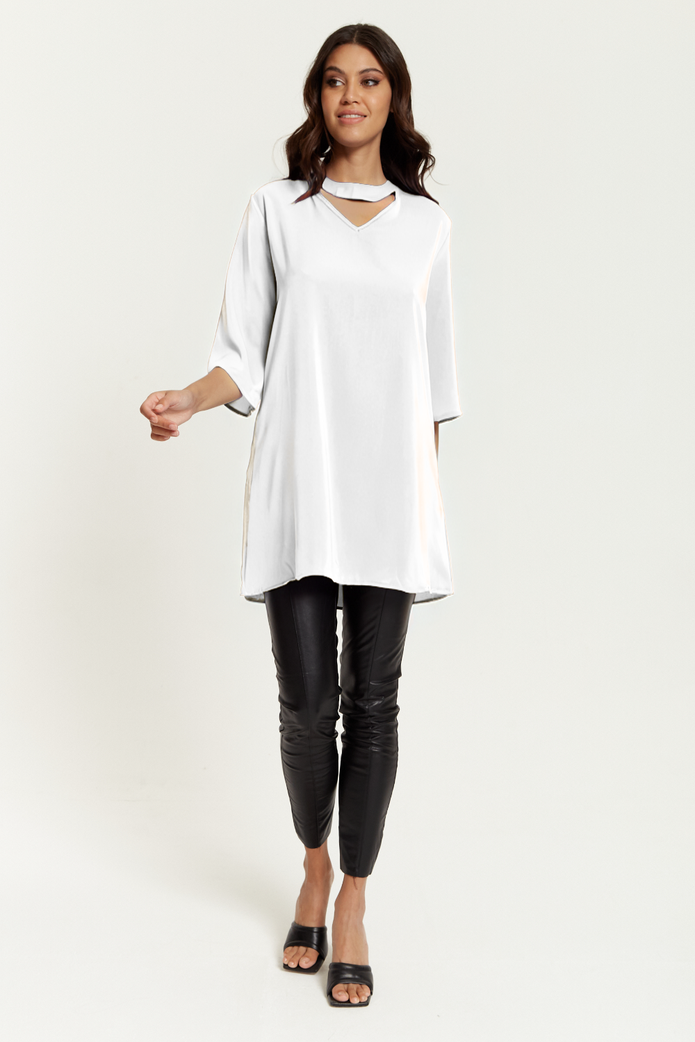 Oversized Detailed Neckline Tunic with 3/4 Sleeves in White