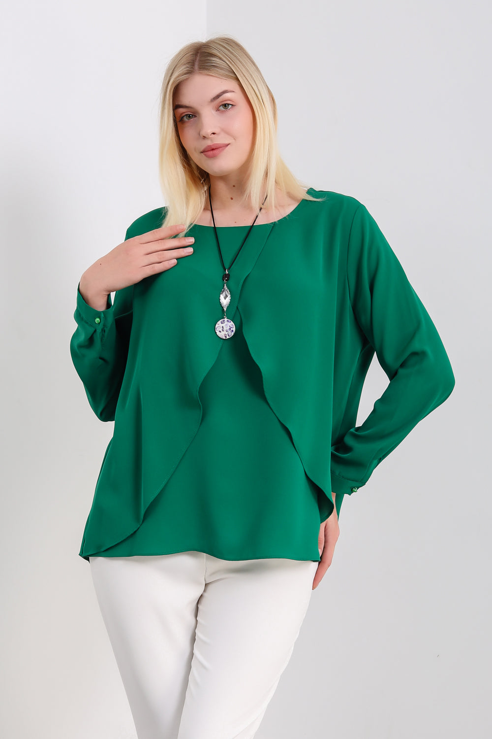 Oversized Long Sleeves Layered Blouse in Green