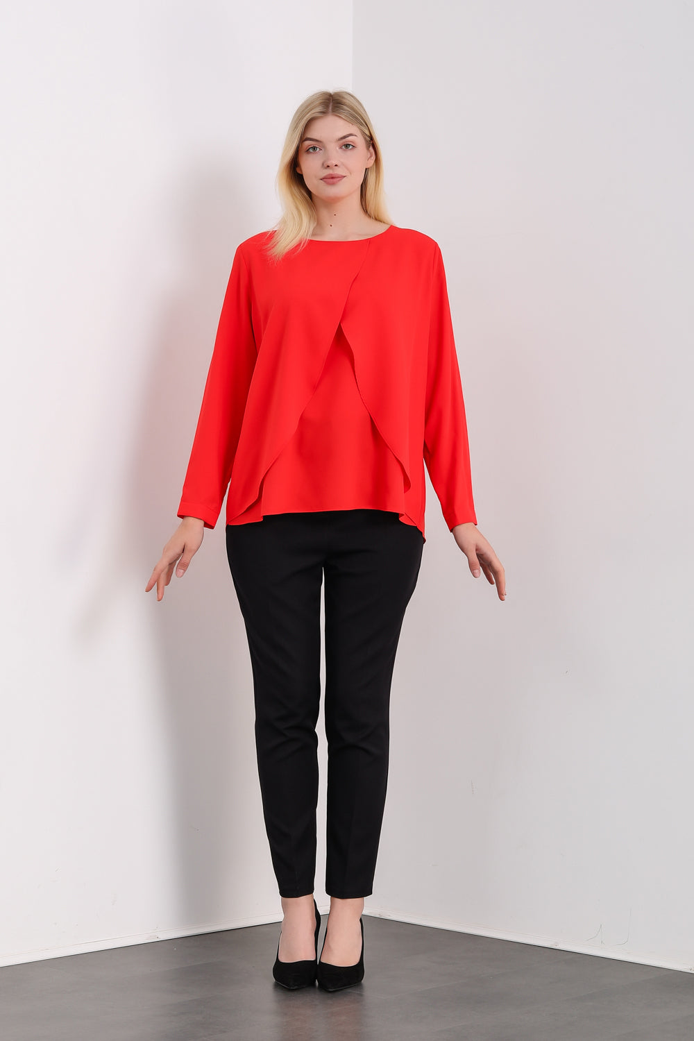 Oversized Long Sleeves Layered Blouse in Red