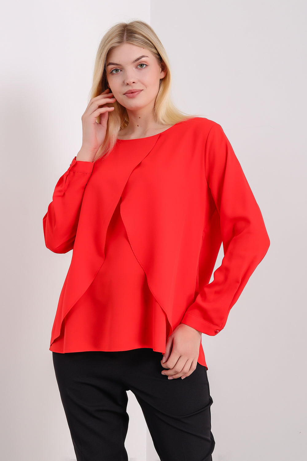 Oversized Long Sleeves Layered Blouse in Red