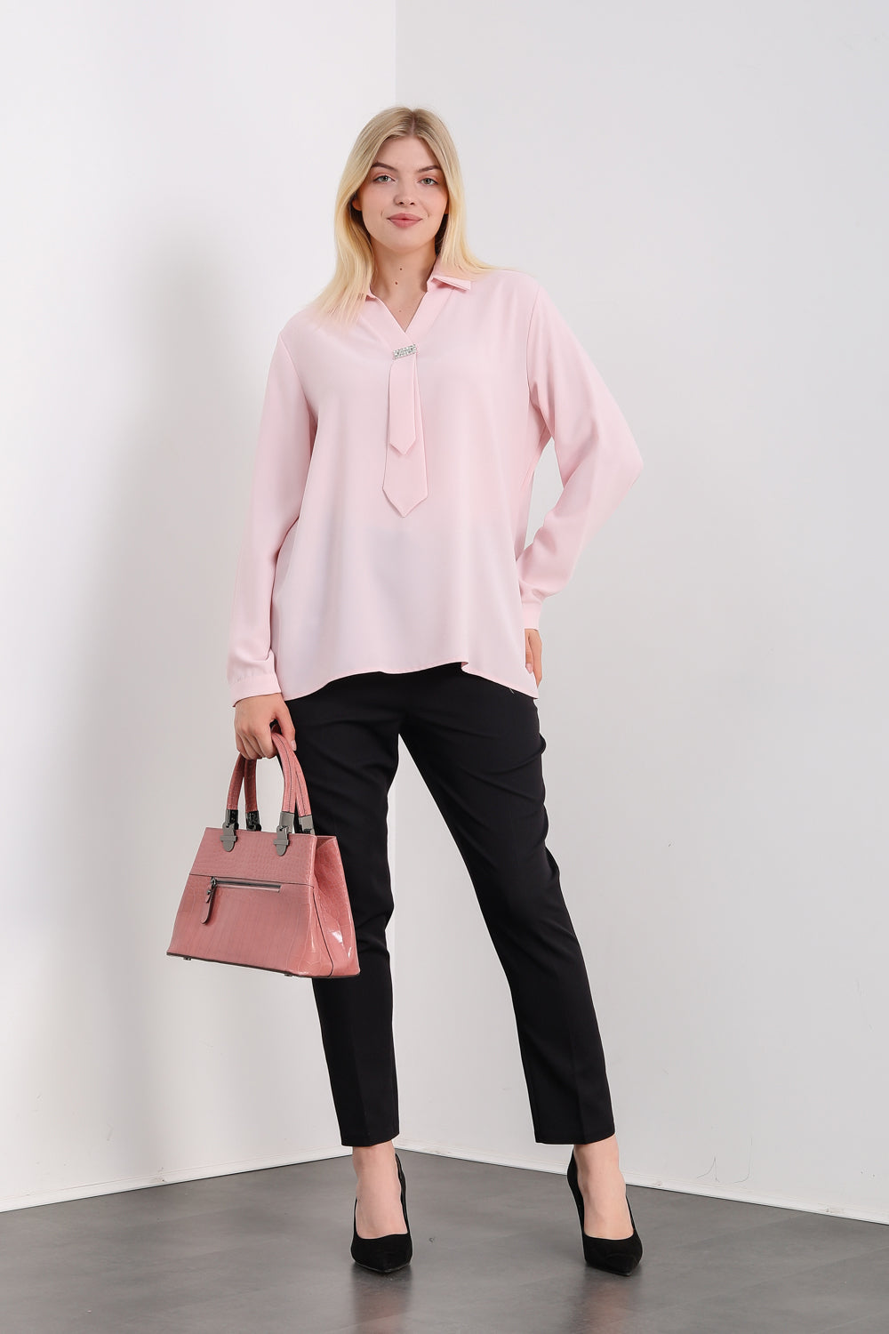 Oversized Long Sleeves Shirt Collar Blouse Top with Brooch Detail in Pink