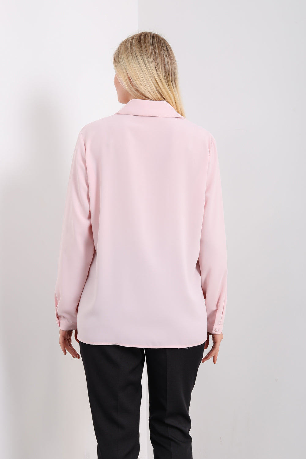 Oversized Long Sleeves Shirt Collar Blouse Top with Brooch Detail in Pink