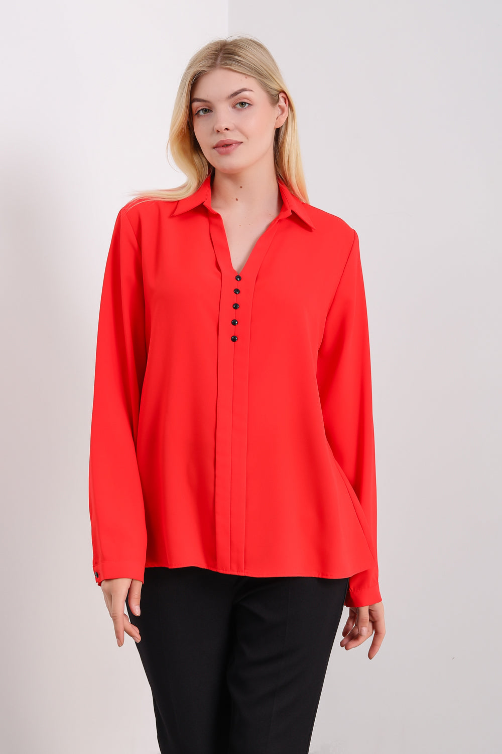 Oversized Long Sleeves Blouse Shirt with Button Details in Red