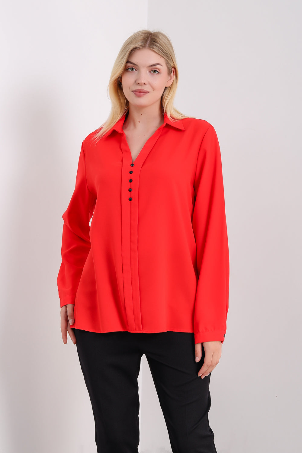 Oversized Long Sleeves Blouse Shirt with Button Details in Red