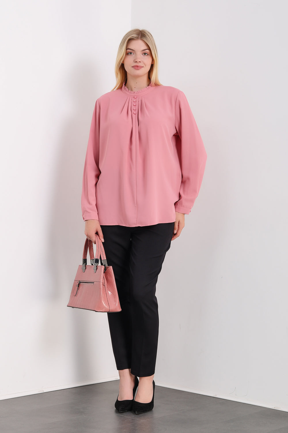 Oversized Ruffle Neck Top with Long Sleeves in Pink