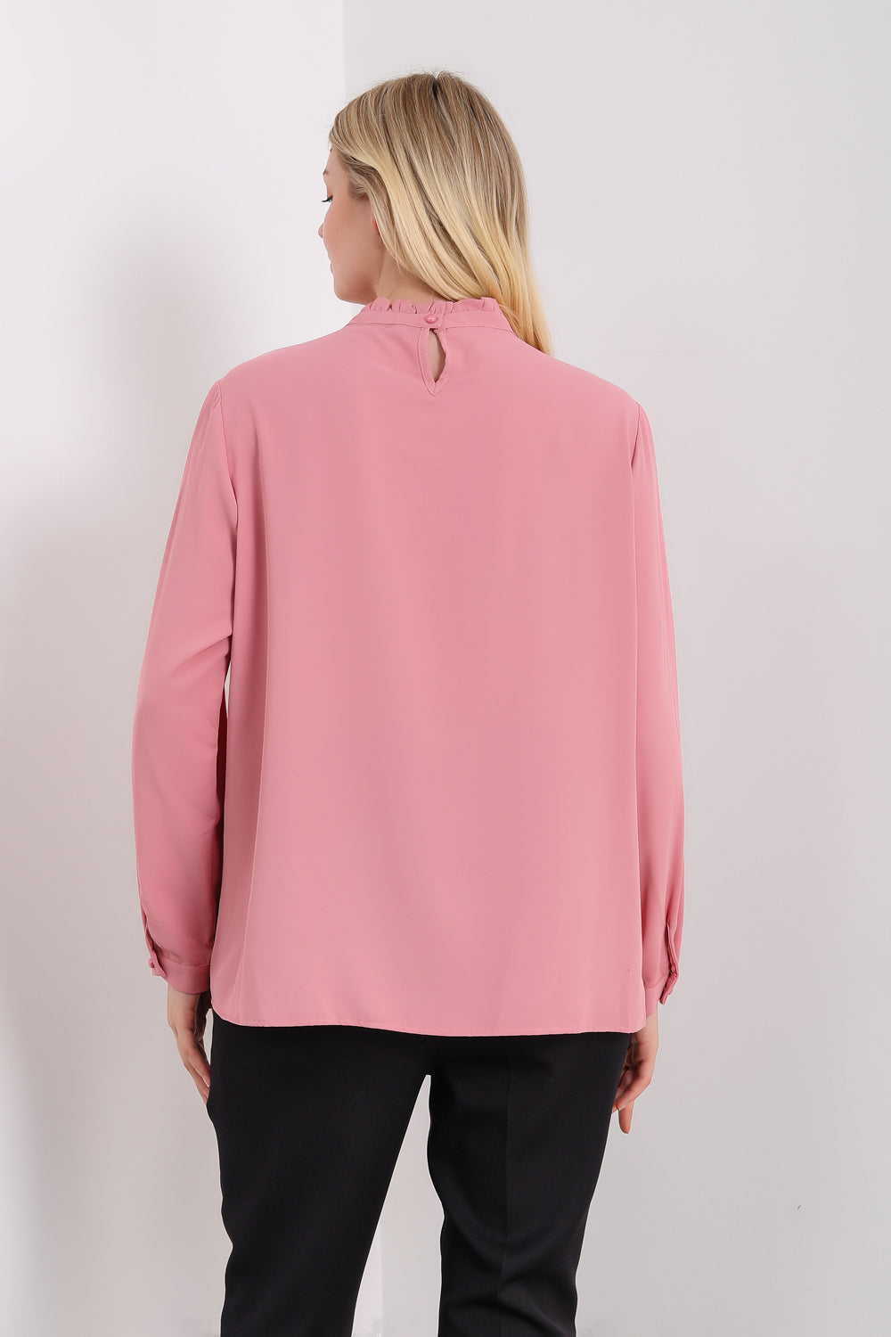 Oversized Ruffle Neck Top with Long Sleeves in Pink
