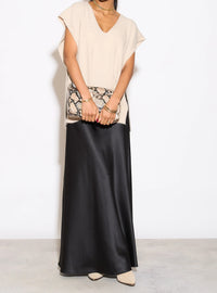Cozy Sleeveless Oversize Top with V-Neck Side Buttoned Details in Beige
