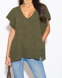 Cozy Sleeveless Top with V-Neck Buttoned Details in Khaki