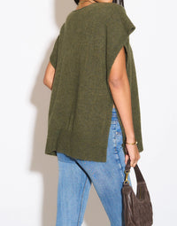Cozy Sleeveless Top with V-Neck Buttoned Details in Khaki