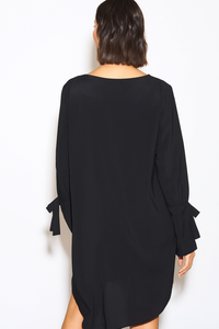 Relaxed Fit Long Sleeves Cuff Detailed Tunic Dress in Black