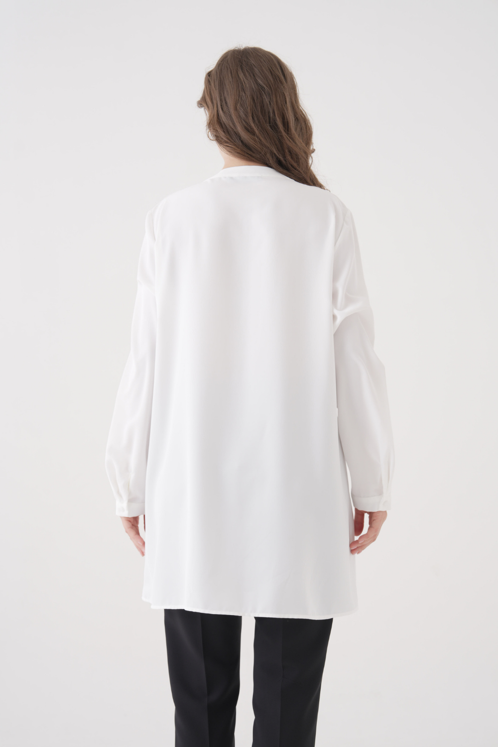 Oversized Long Sleeve with Ruffle Detail Tunic in White