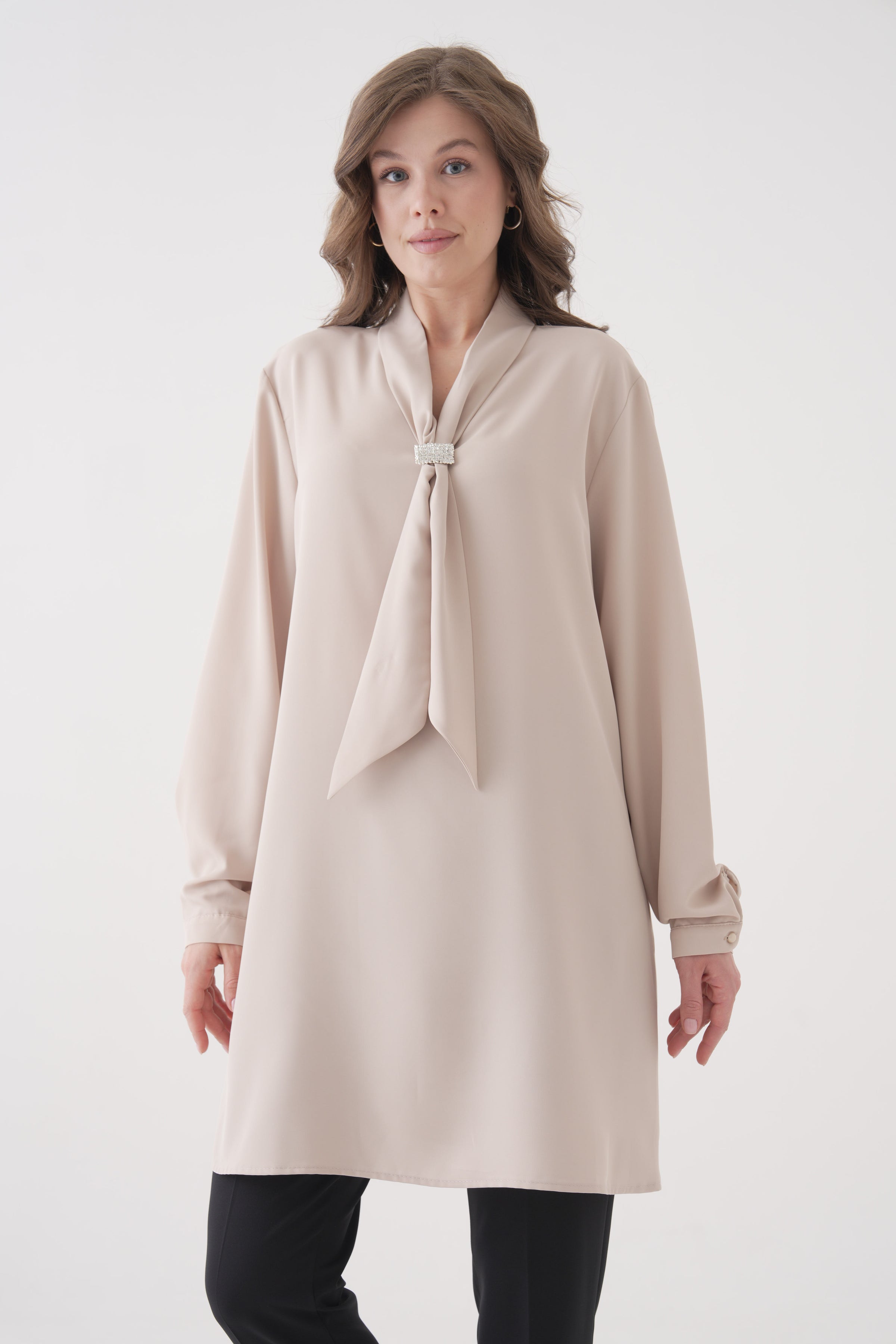 Relaxed Fit V-neckline Long Sleeve Tunic with Brooch Detail in Beige