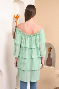 Off Shoulder Relaxed Fit 3/4 Sleeves Layered Blouse In Green