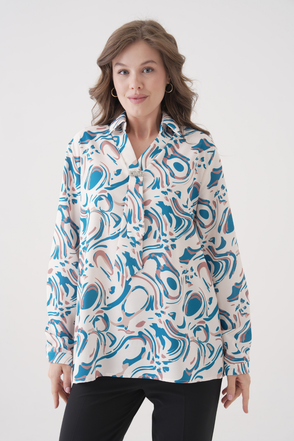 Relaxed Fit Long Sleeves Brooch and Print Detail Blouse