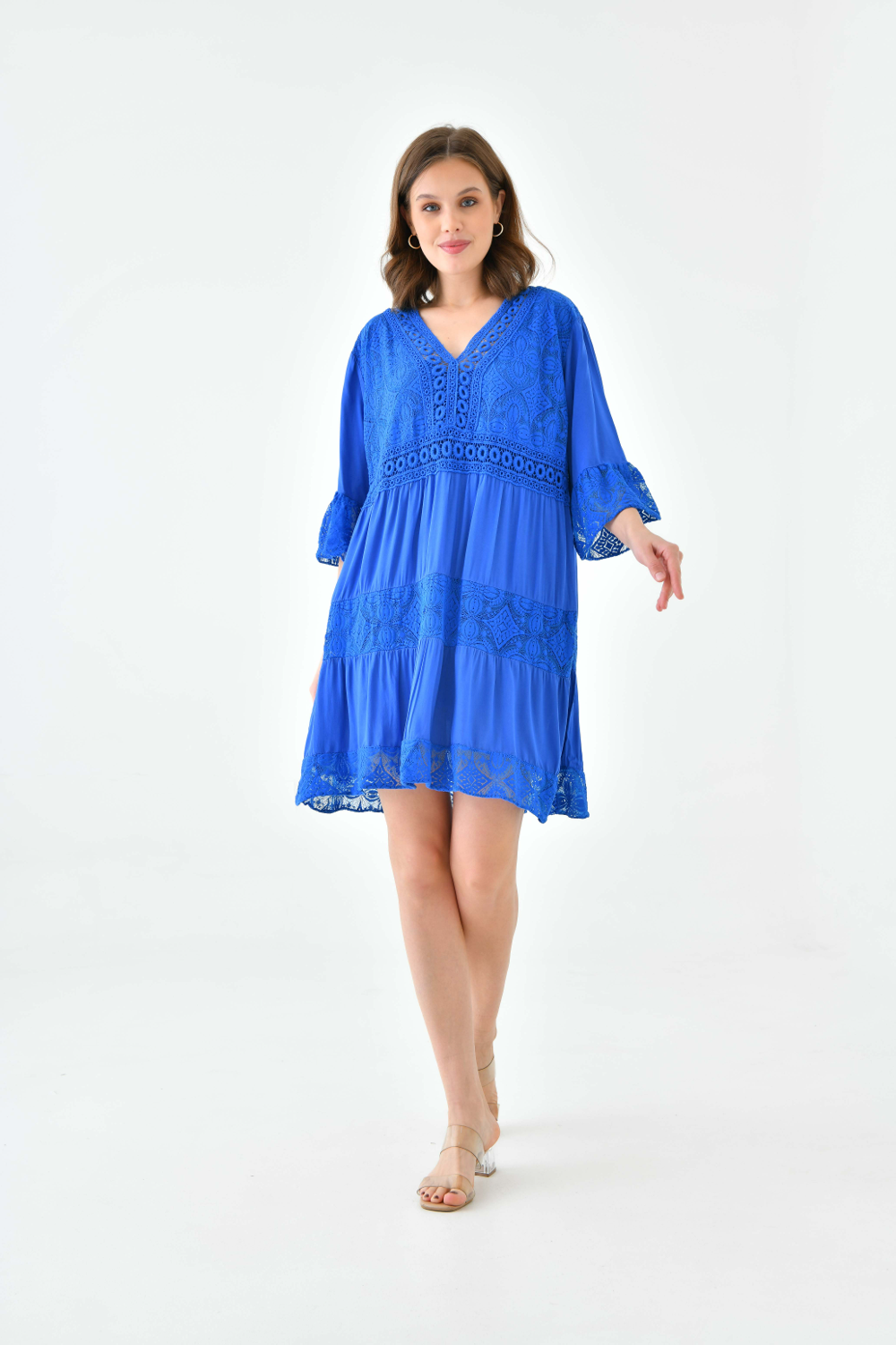Oversized 3/4 Sleeves Lace Detailed V Neck Mini Dress in Royal Blue
