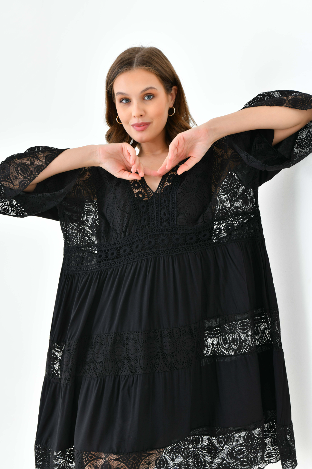 Oversized 3/4 Sleeves Lace Detailed V Neck Mini Dress in Black