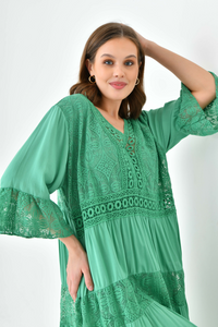 Oversized 3/4 Sleeves Lace Detailed V Neck Mini Dress in Green