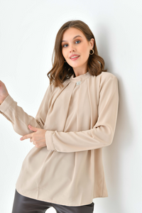 Oversized Long Sleeves Brooch Detailed Top in Beige