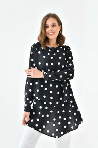 Oversized 3/4 Sleeves Crew Neck Layered Tunic with Polka Dot Print in Black and White