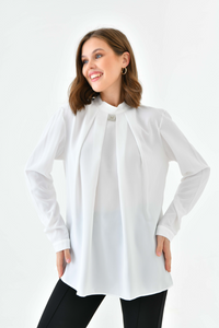 Oversized Long Sleeves Brooch Detailed Top in White