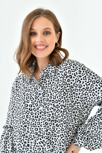 Oversized Balloon Sleeves Shirt Tunic with Leopard Print in Brown and Black