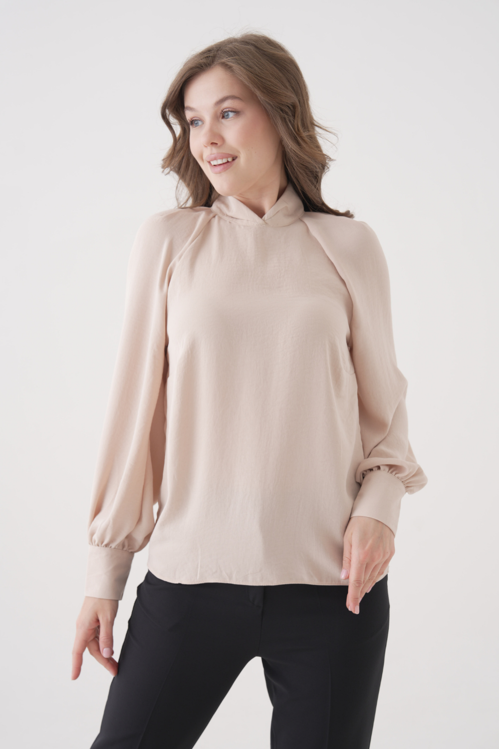 Relaxed Fit Long Sleeve Mock-Neck Blouse in Beige