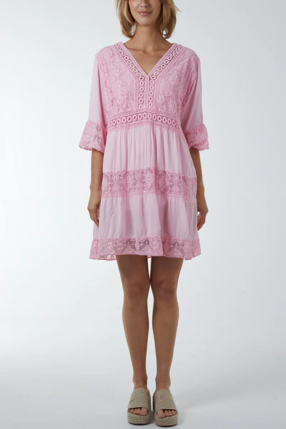 Oversized 3 4 Sleeves Lace Detailed V Neck Mini Dress in Pink