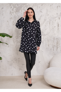 Oversized Long Sleeves Shirt Tunic with Polka Dot Printed in Black and White