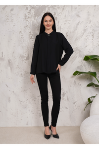Relaxed Fit Long Sleeves Brooch Detailed Blouse in Black