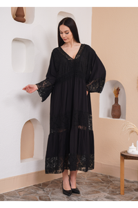 Relaxed Fit 3/4 Sleeves Lace Detailed V Neck Maxi Dress in Black