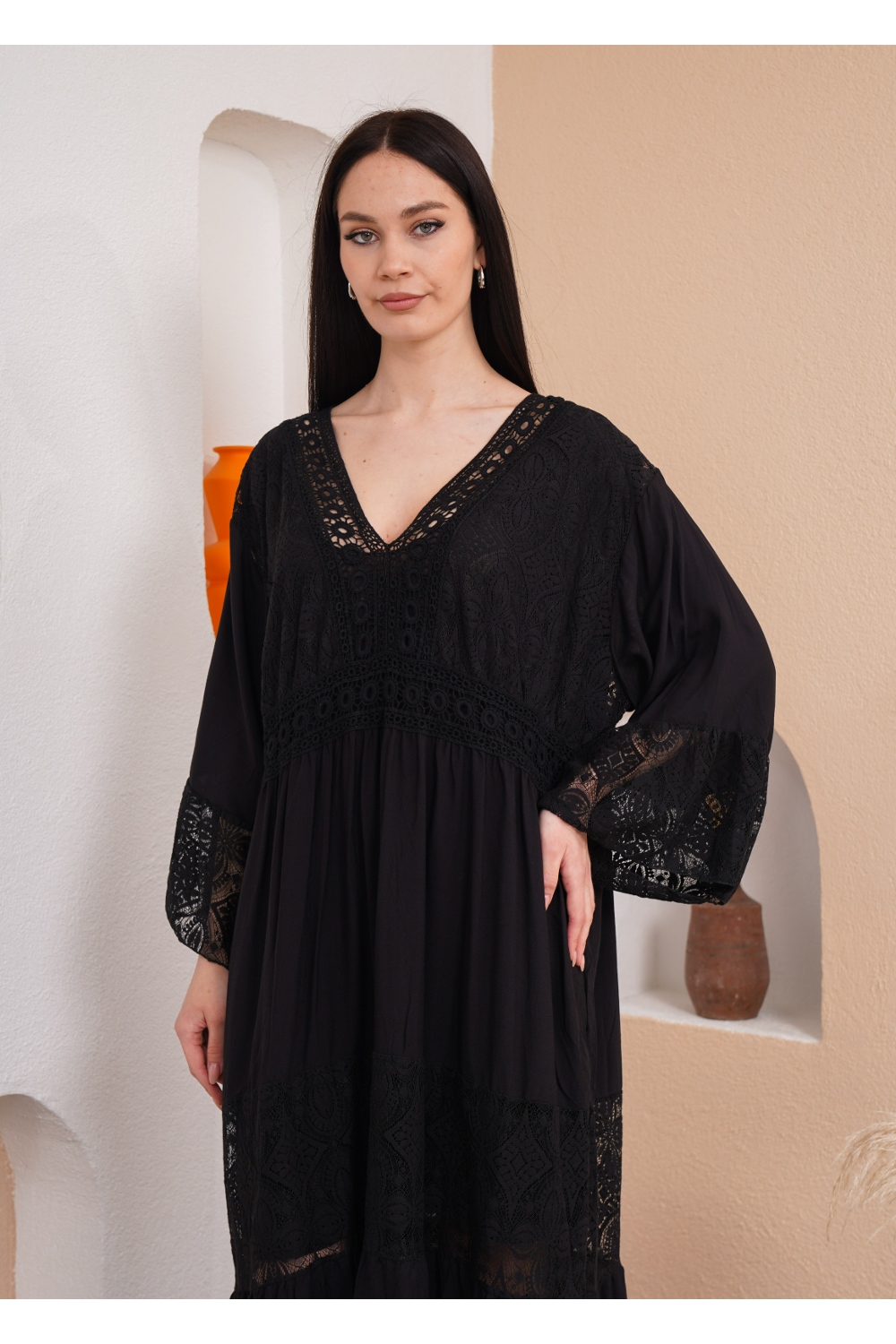 Relaxed Fit 3/4 Sleeves Lace Detailed V Neck Maxi Dress in Black