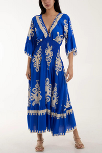 Relaxed Fit 3/4 Sleeves V Neck Printed Maxi Dress in Royal Blue