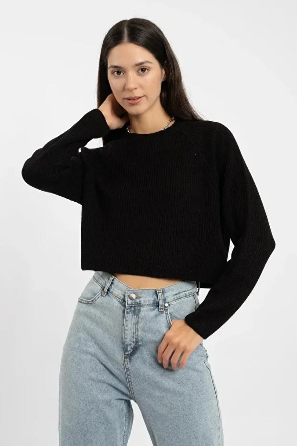 Black Cropped Relaxed-Fit Crew Neck Knit Sweater