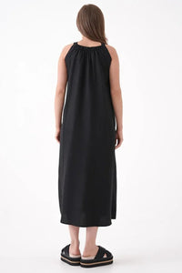 Black Sleeveless Dress with Round Neck and Front Pocket