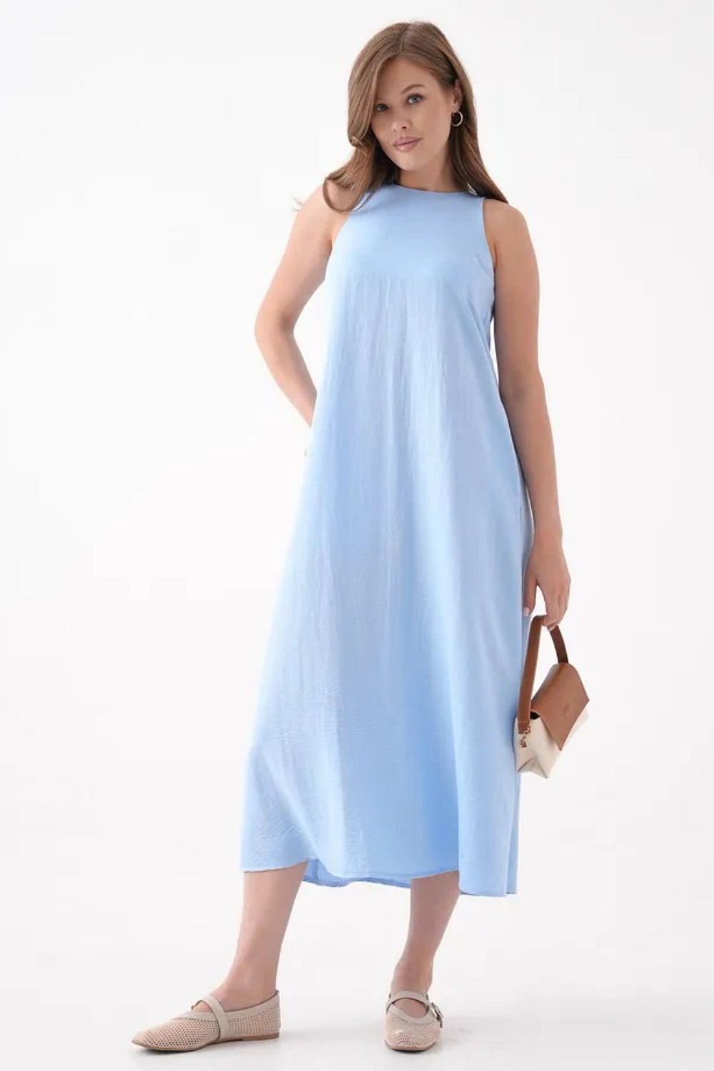 Blue Sleeveless Dress with Round Neck and Front Pocket