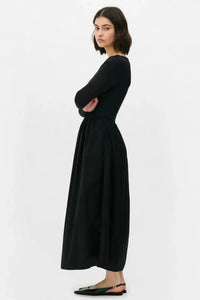 Elegant Black Maxi Dress with Woven Poplin Flared Skirt and Stretch Viscose-Elastane Top