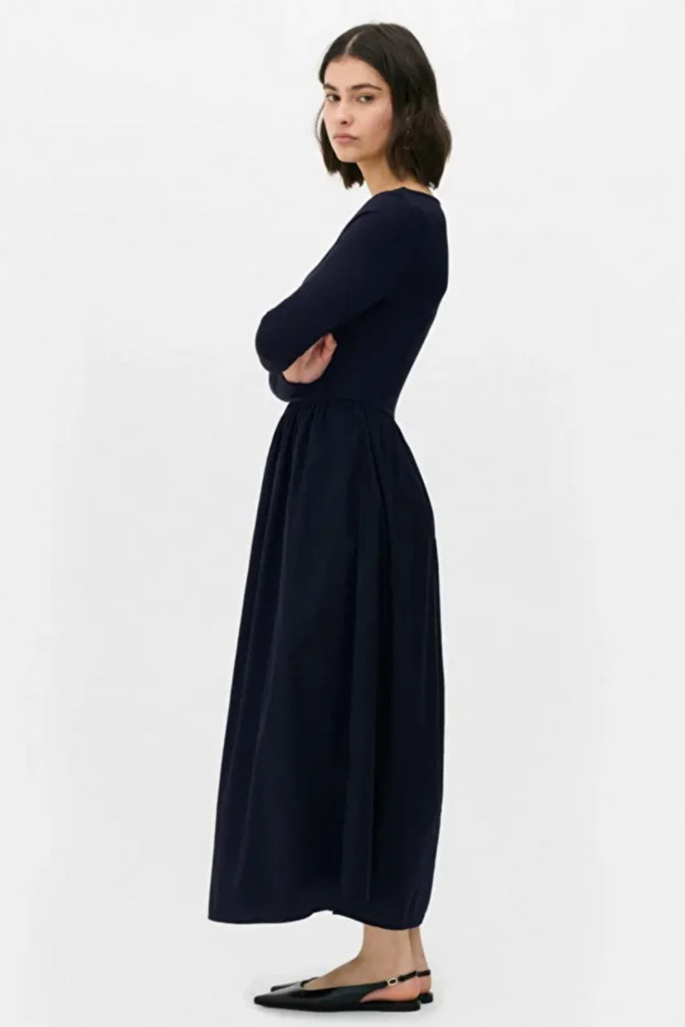 Elegant Navy Maxi Dress with Woven Poplin Flared Skirt and Stretch Viscose-Elastane Top