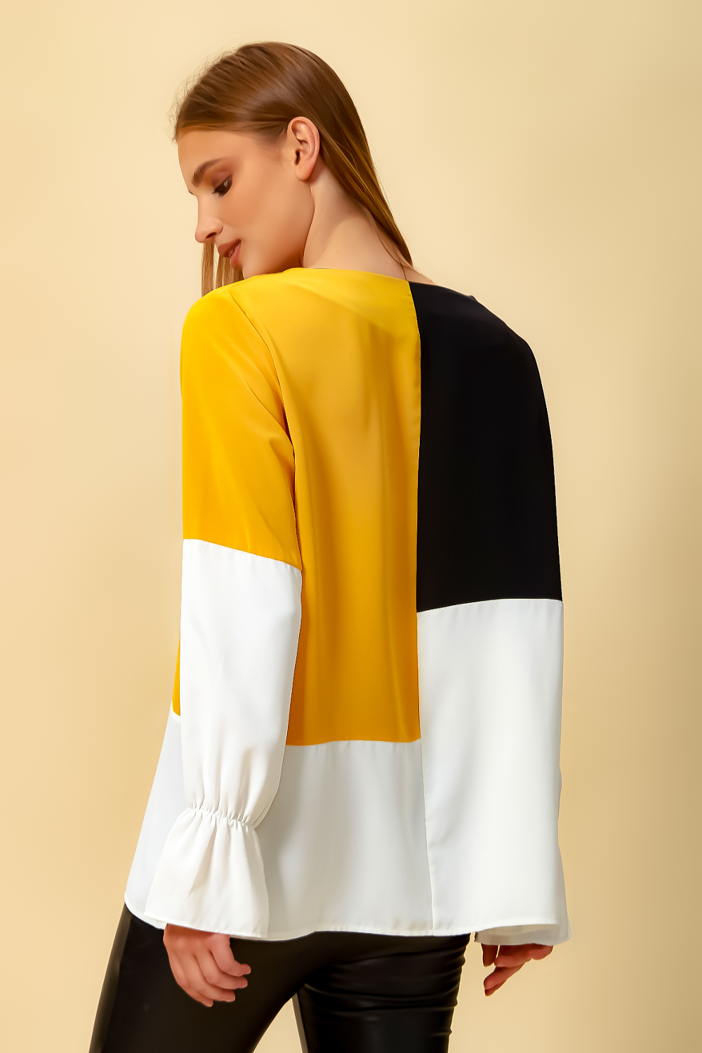 Oversized Colour Block Top in Black, Yellow and White