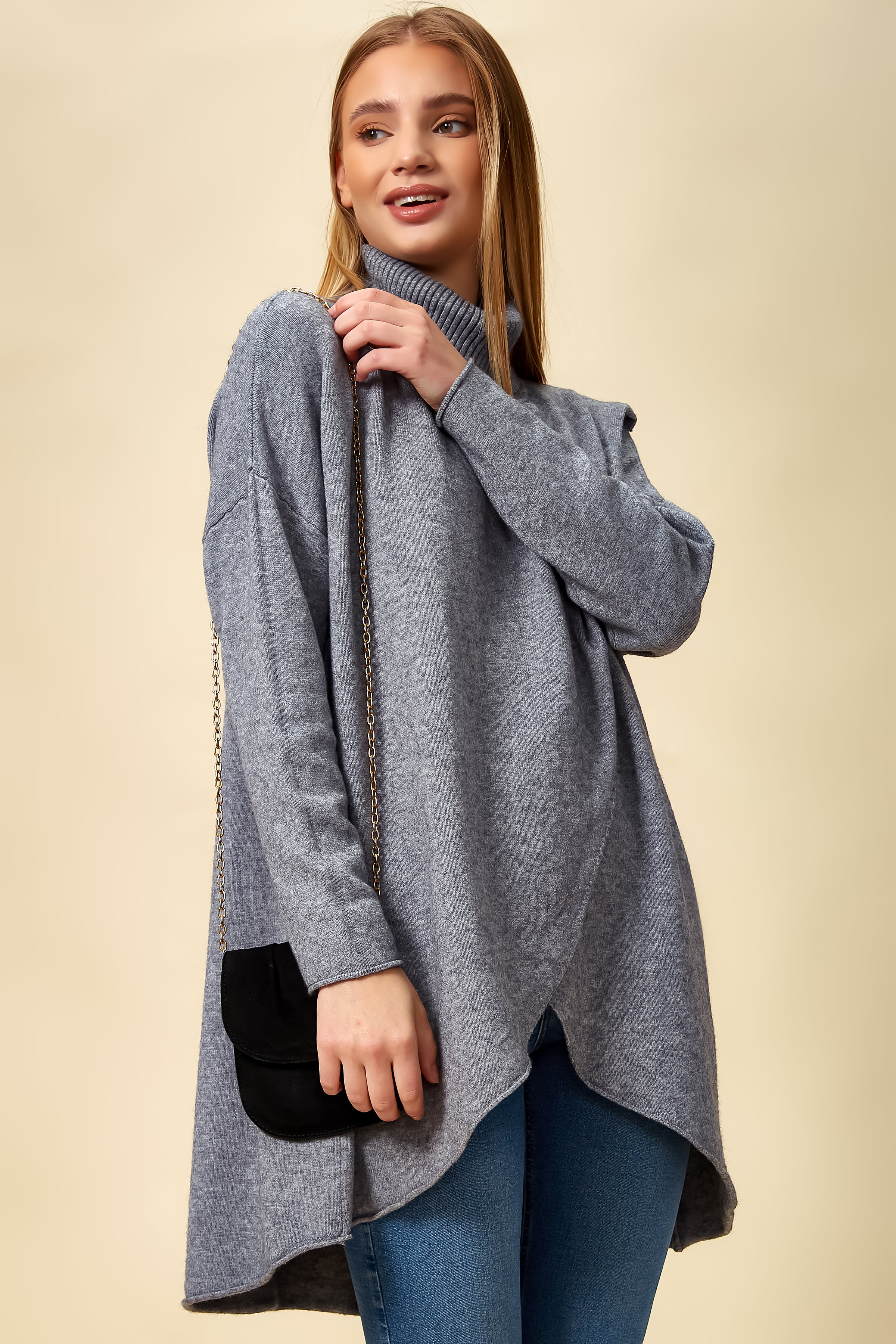 Oversized Turtle Neck Jumper in Grey