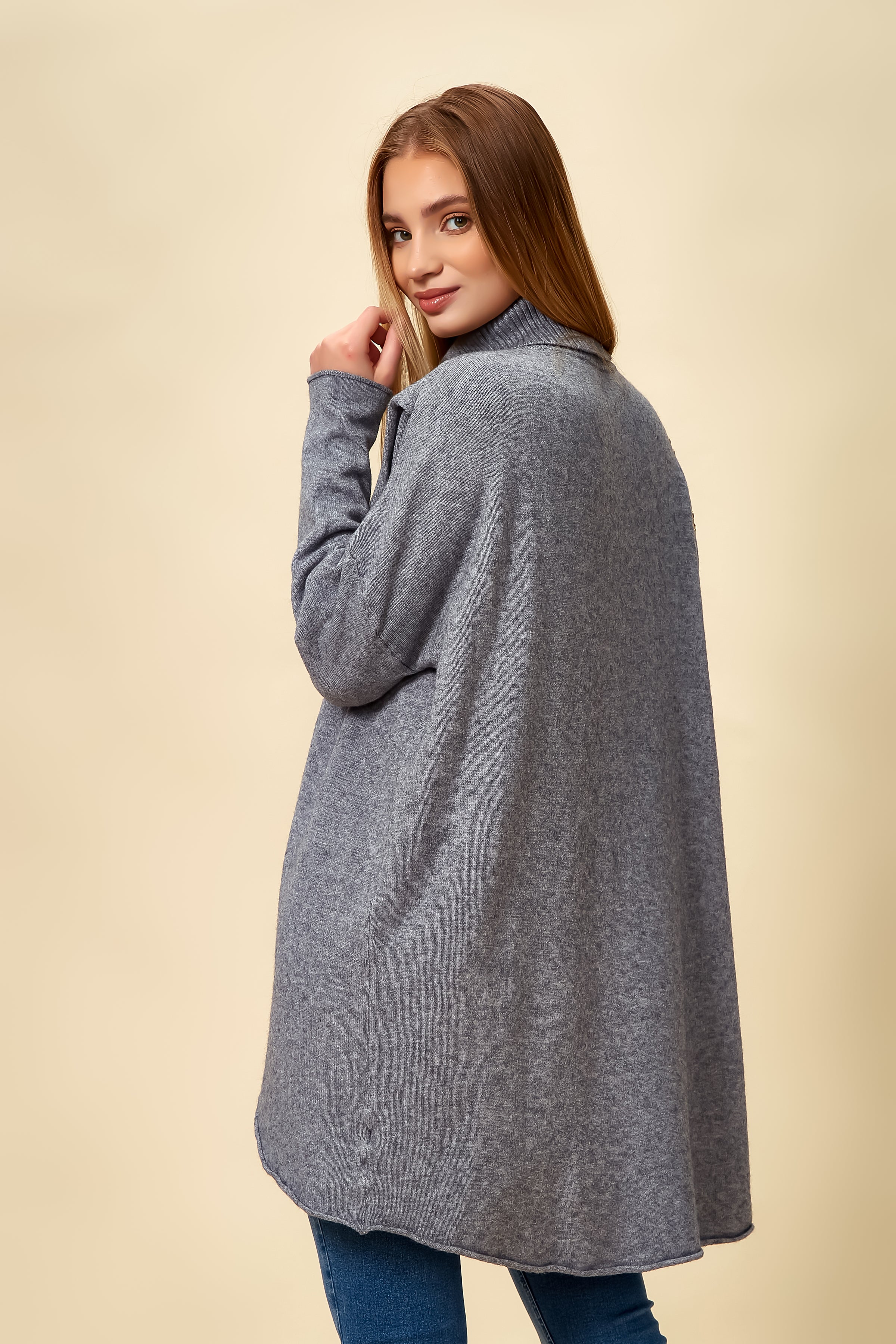 Oversized Turtle Neck Jumper in Grey