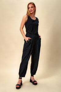 Relaxed Fit Button Detailed Trouser in Black