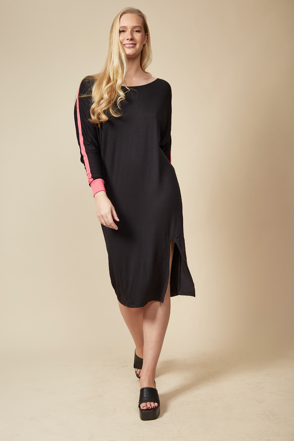 Relaxed Fit Dress with Pink Line in Black