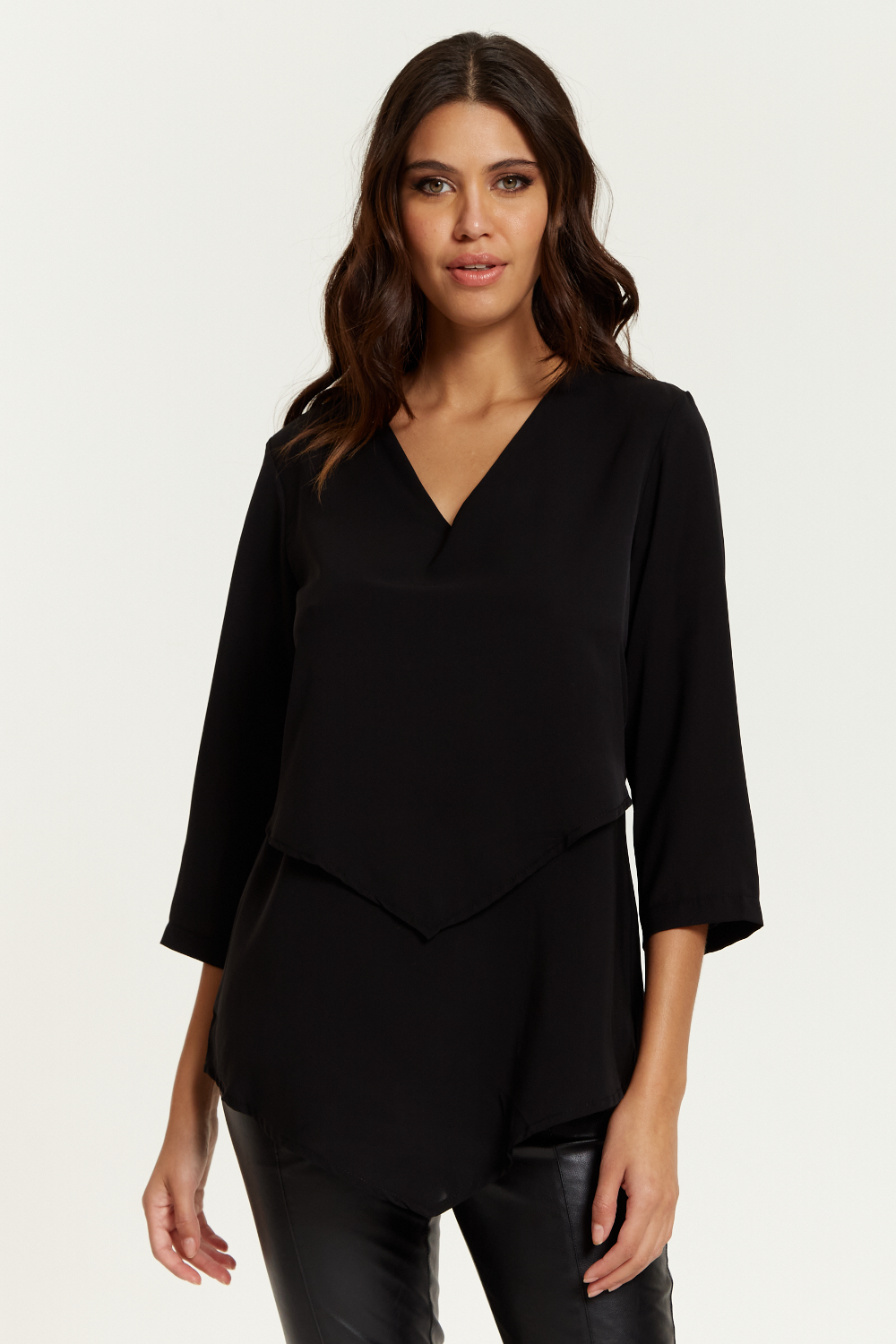 3/4 Sleeves V Neck Layered Relaxed Fit Top in Black