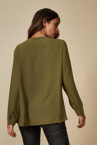 Long Sleeves Relaxed Fit Layered Top with Necklace in Khaki