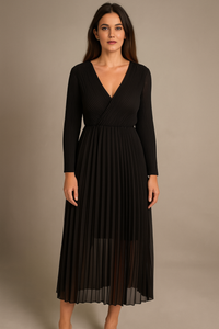 Pleated Relaxed Fit Long Sleeves Maxi Dress in Black