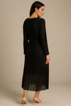 Pleated Relaxed Fit Long Sleeves Maxi Dress in Black