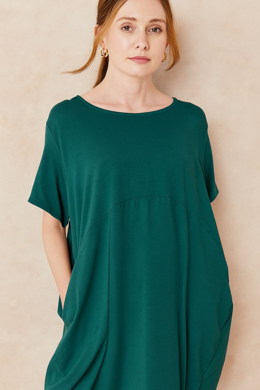 Oversized Tunic Dress with Short Sleeves and Round Neck in Green - HOXTON GAL