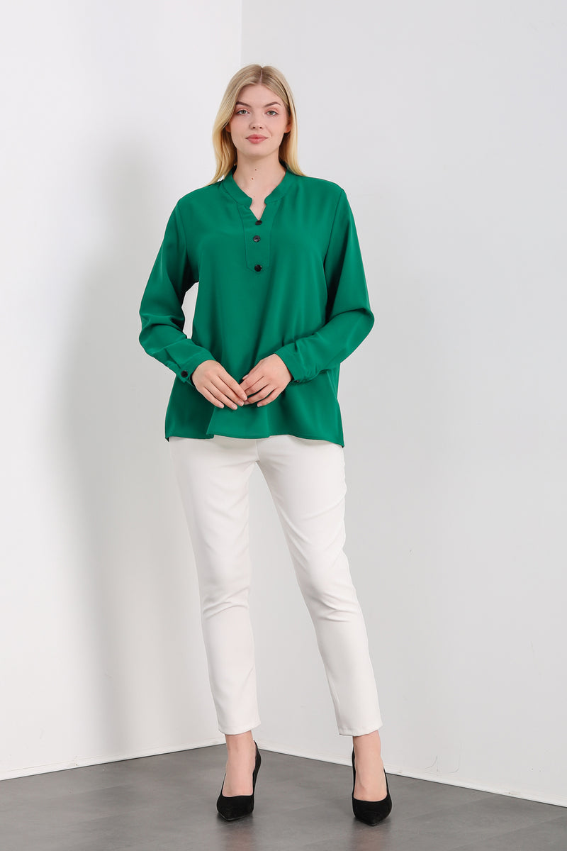 Oversized Long Sleeves Top with Button Details in Green