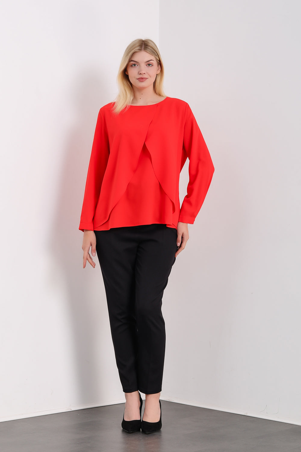 Oversized Long Sleeves Layered Blouse in Red